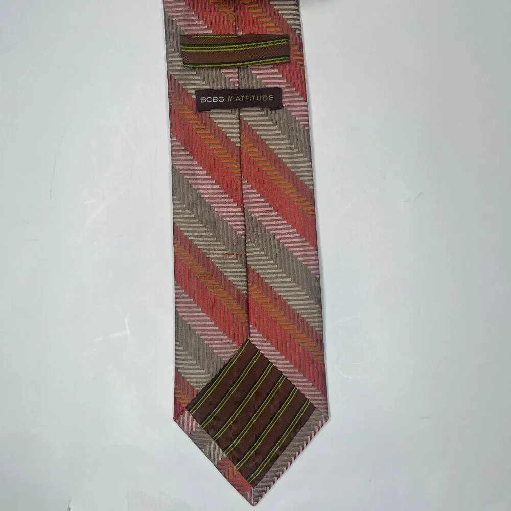 BCBG Attitude 100% Silk Tie Red Pink Grey Chevron Herringbone Hand Sewn